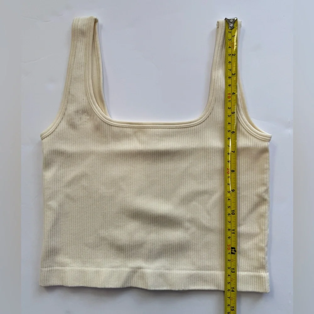 Ribbed Crop Tank Top Beige Scoop Neck Size S - Picture 3 of 5